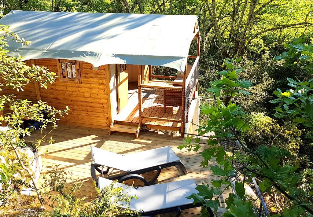 בלאזוק Cabanes Lodges Le Serviere מראה חיצוני תמונה