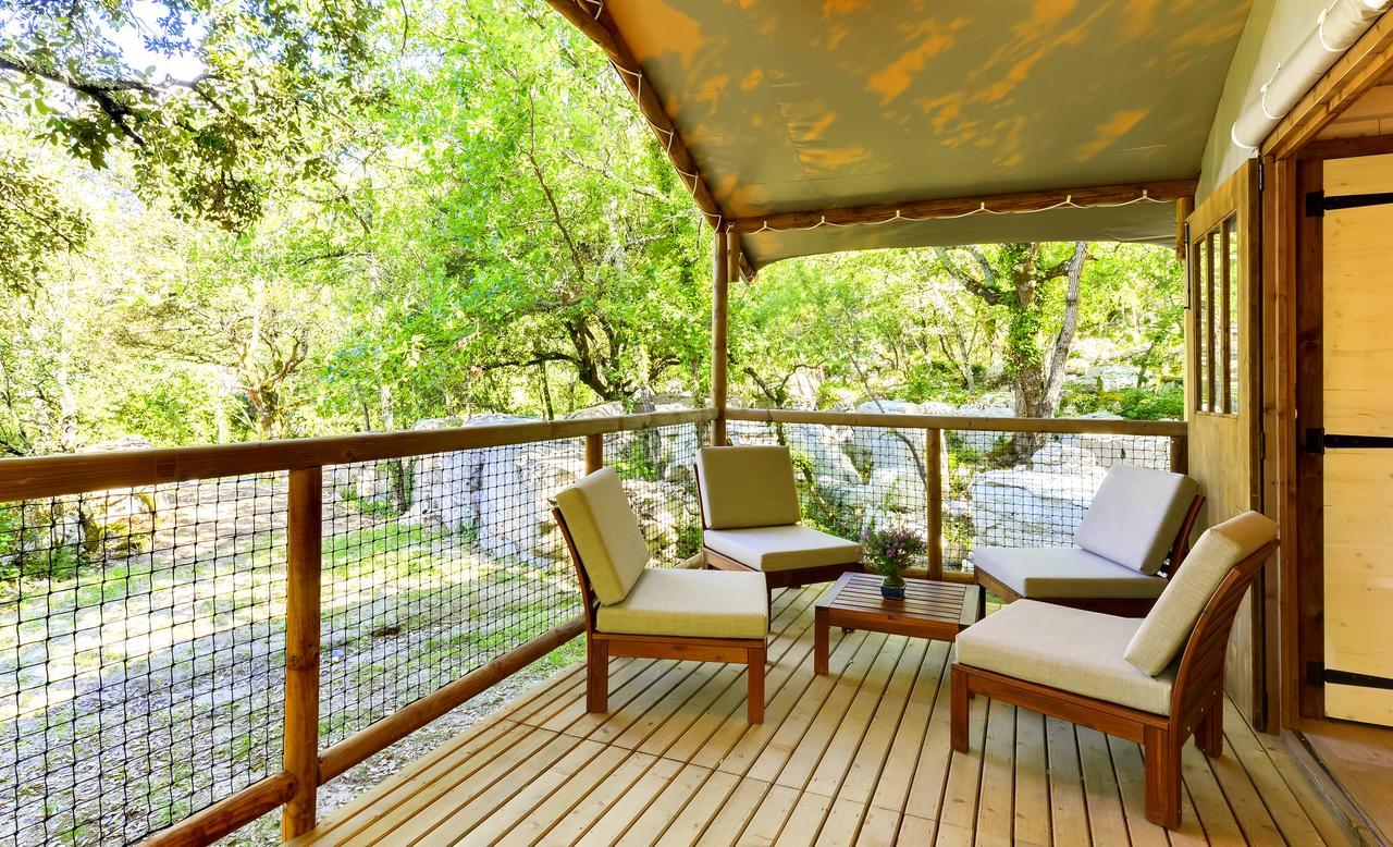 בלאזוק Cabanes Lodges Le Serviere מראה חיצוני תמונה